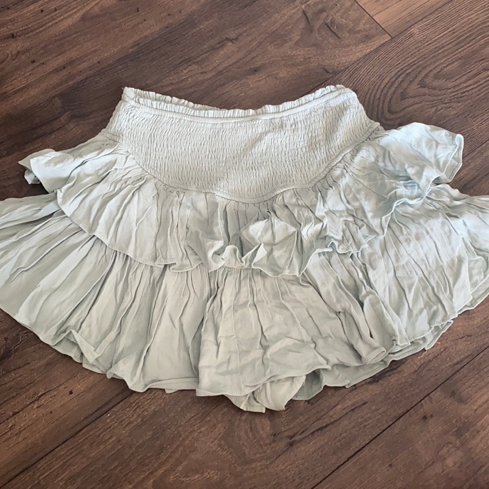 Never been worn Rock and Rags skirt. Size medium and it is the color green!!